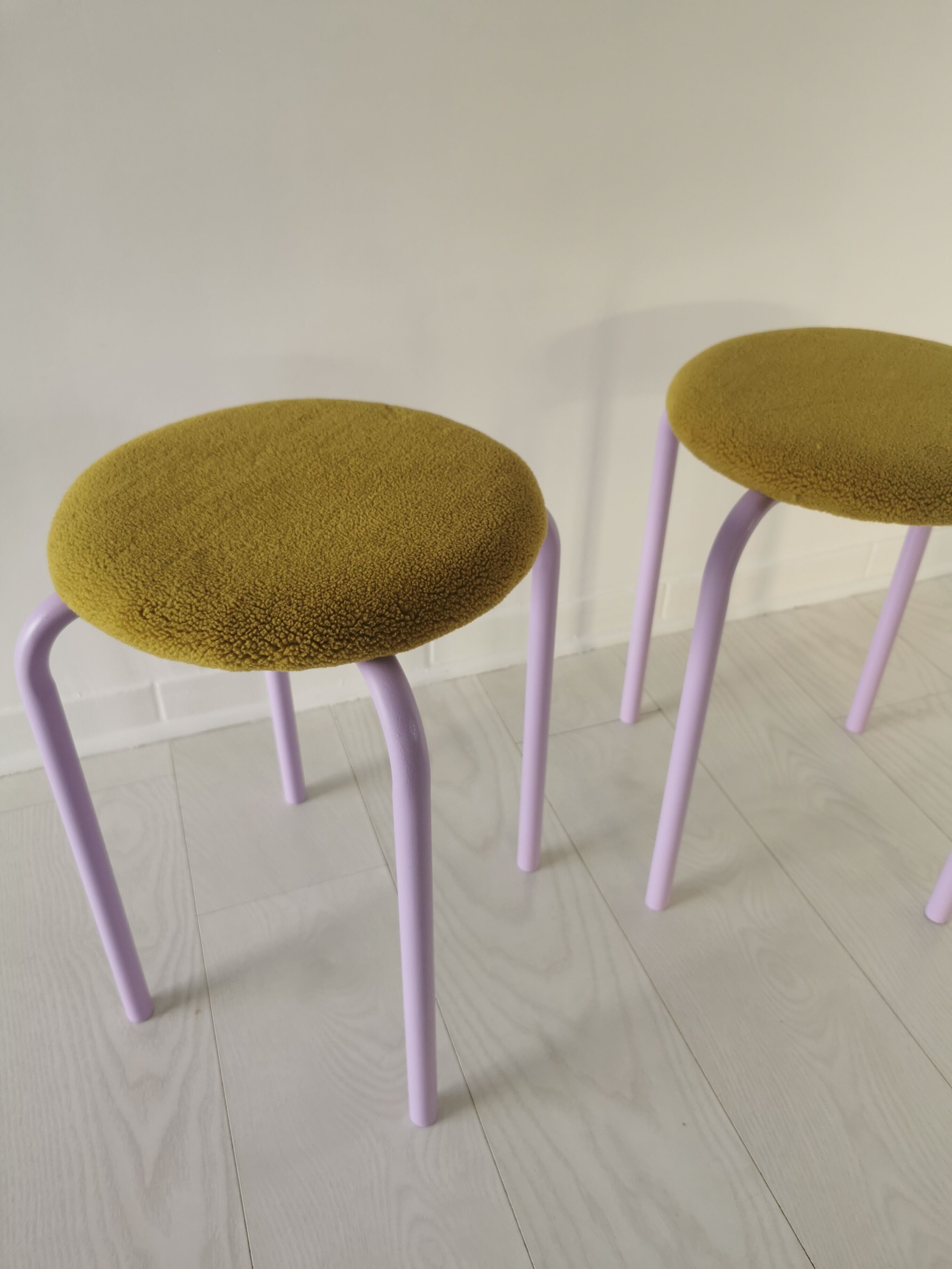 Contemporary lilac stool