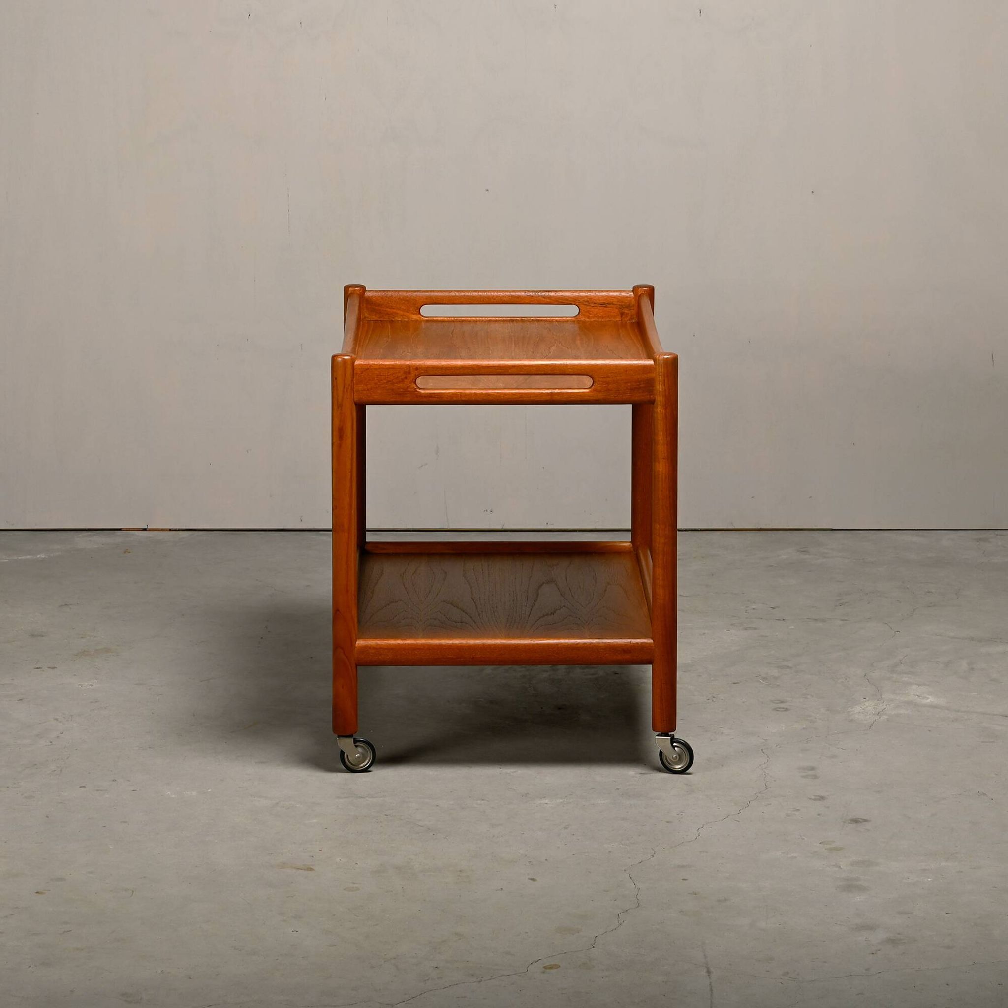 Hans J. Wegner AT-45 Trolley in Teak for Andreas Tuck and Illums Bolighus