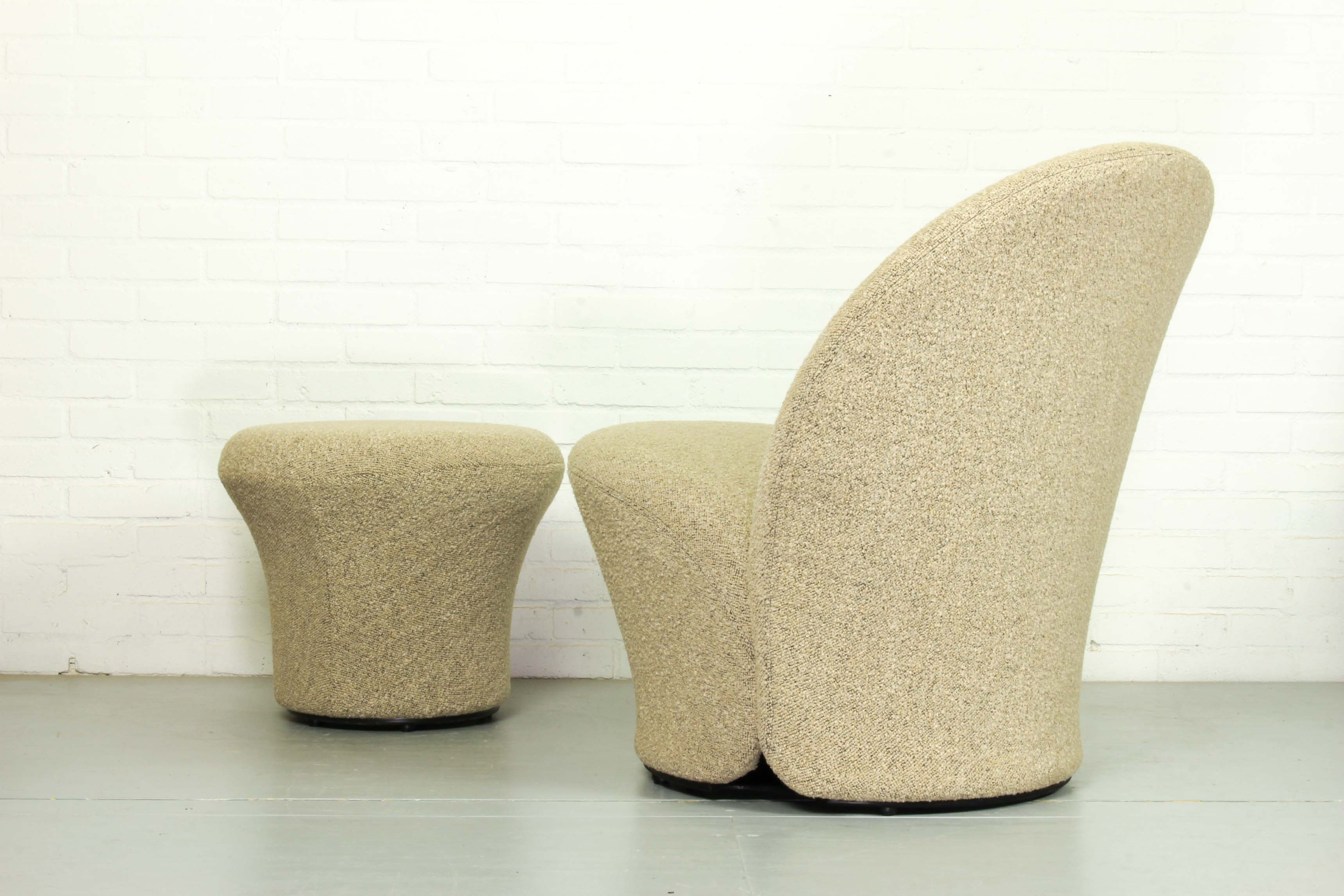 F572 lounge chair and mushroom ottoman by Pierre Paulin for Artifort, 1967