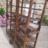 Bakery trade shelf