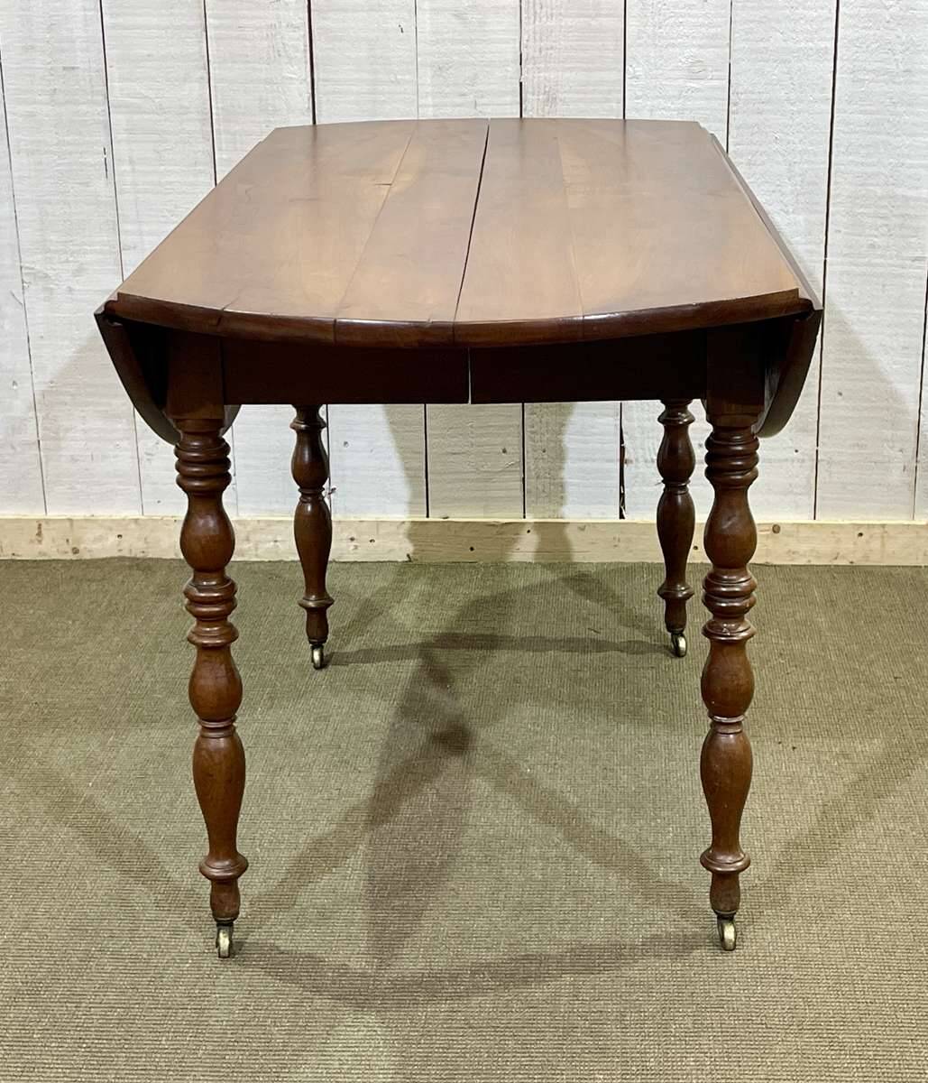 Table Louis Philippe XIXème en merisier
