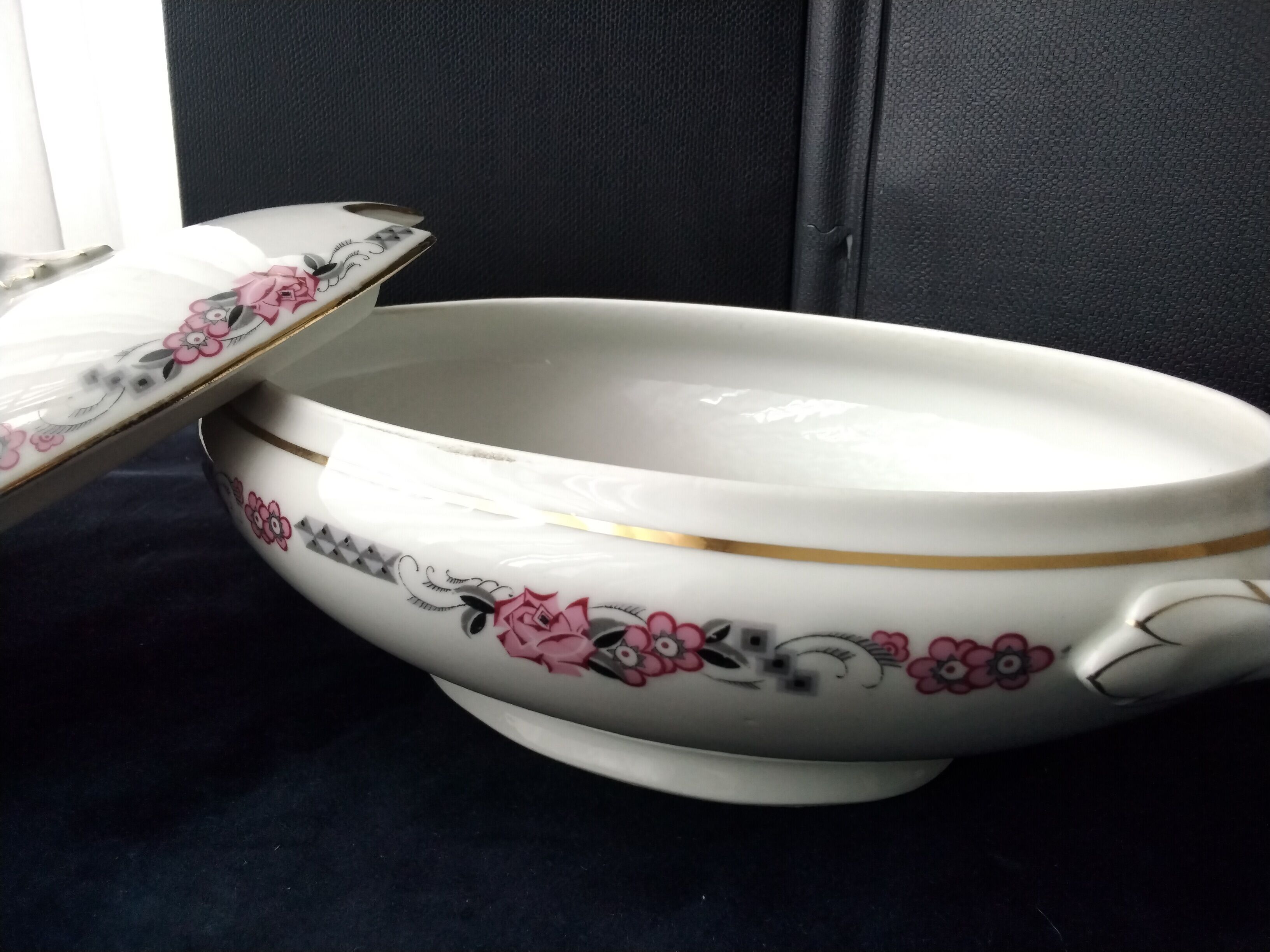 Antique Art Deco porcelain tureen