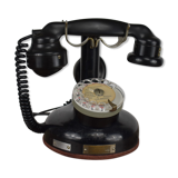 Old phone circa 1920