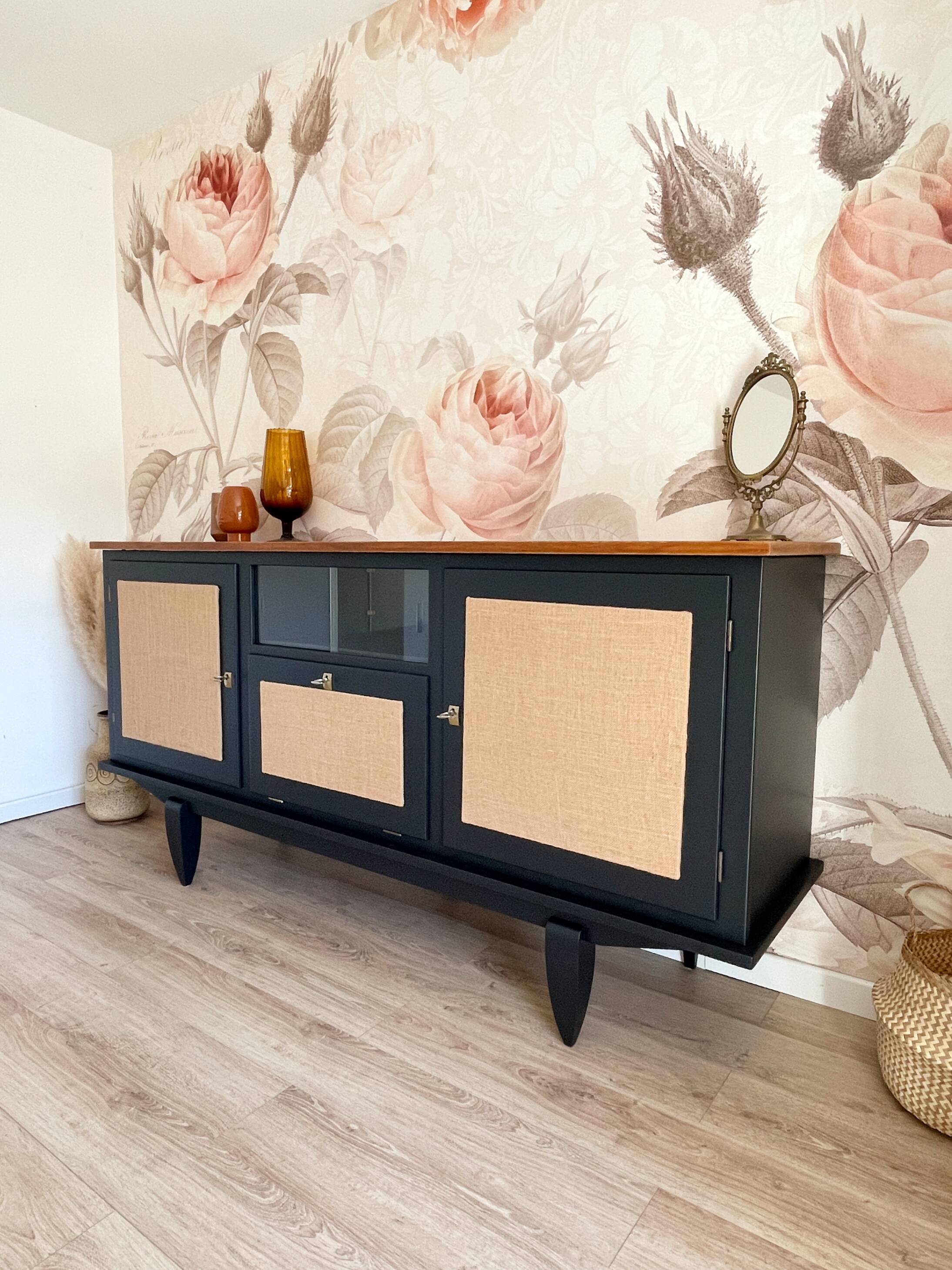 Revisited Vintage Enfilade