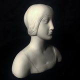 Bust of a | princess Laurana | Louvre Museum