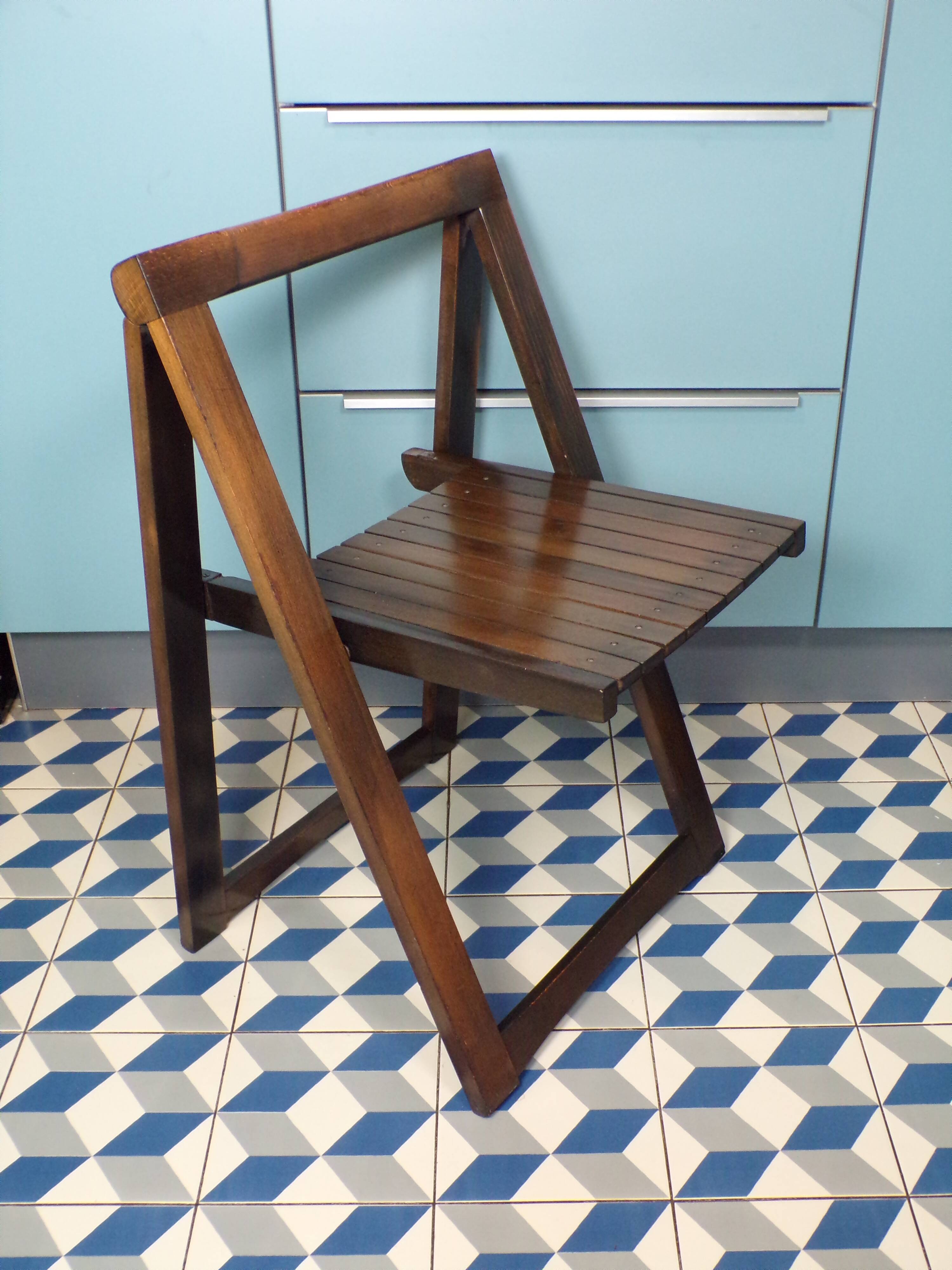 Vintage Italian folding chair