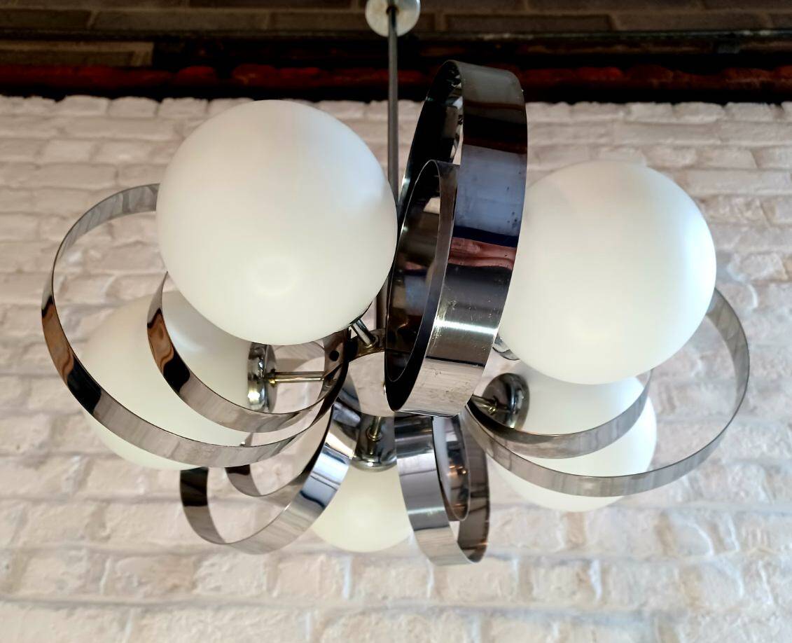 Space age chandelier 1970
