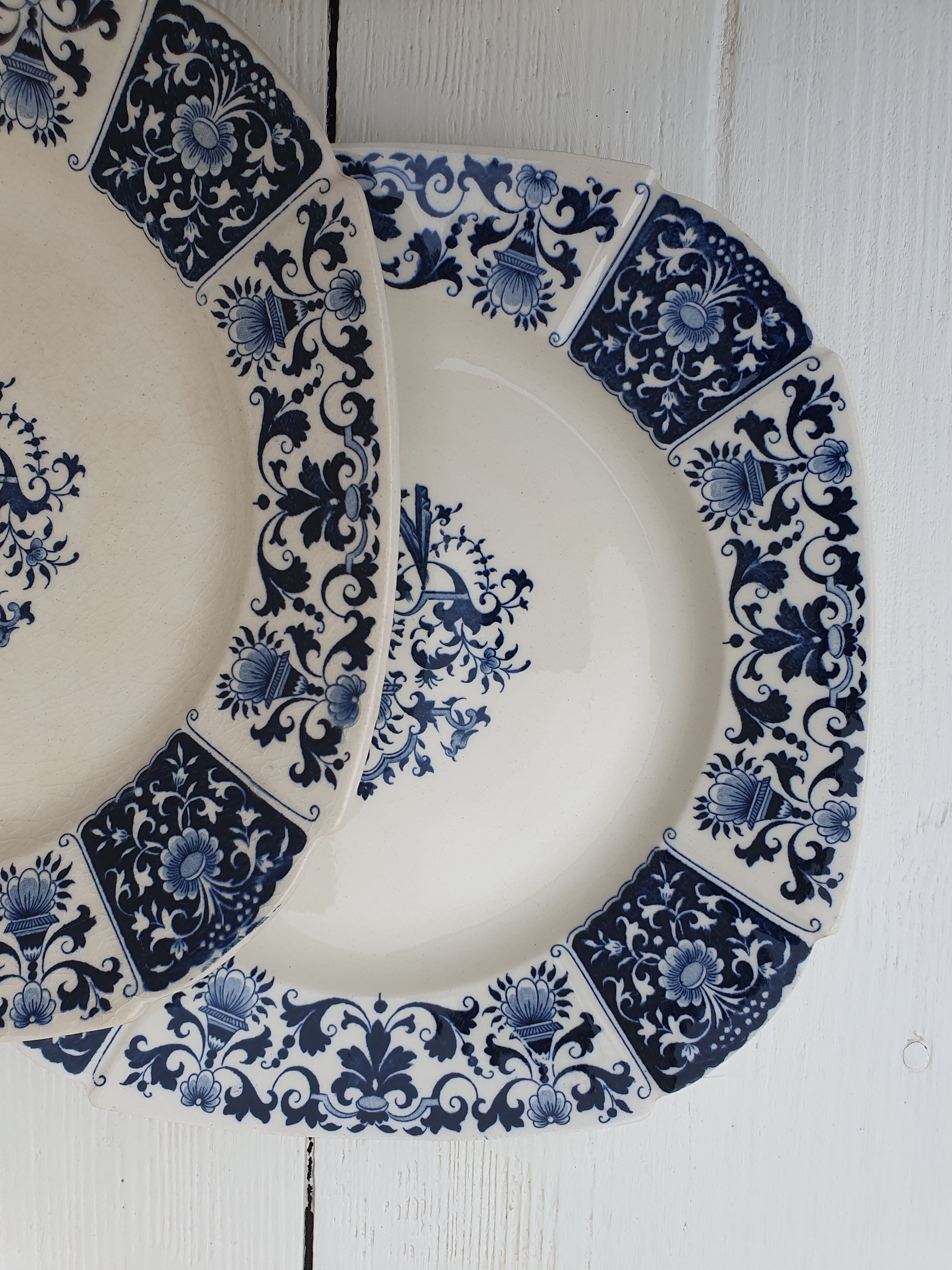 6 old earthenware plates Terre de Fer Gien