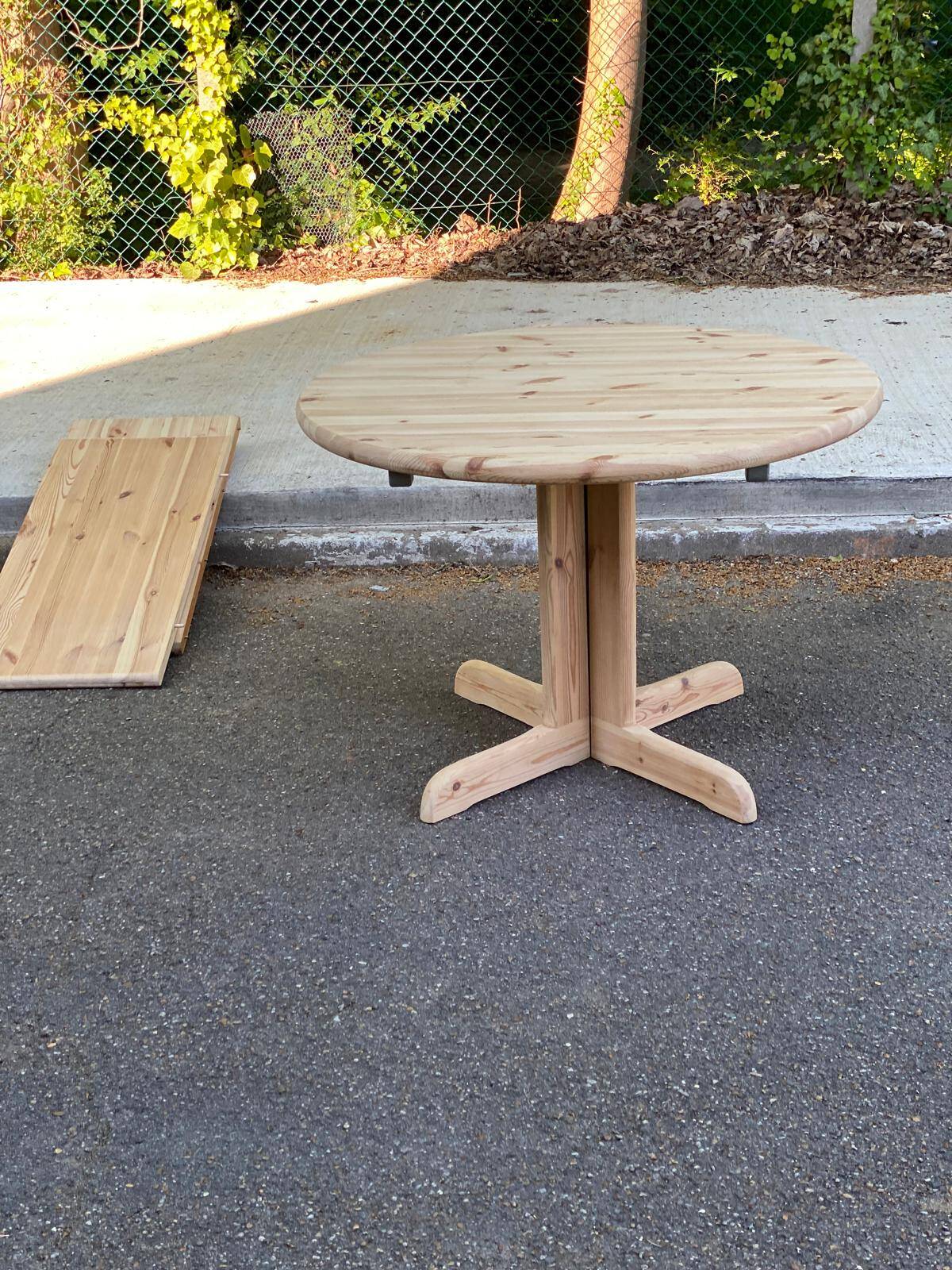 Rainer Daumiller extendable round table for Hirtshals Sawaerk 1970 200cm