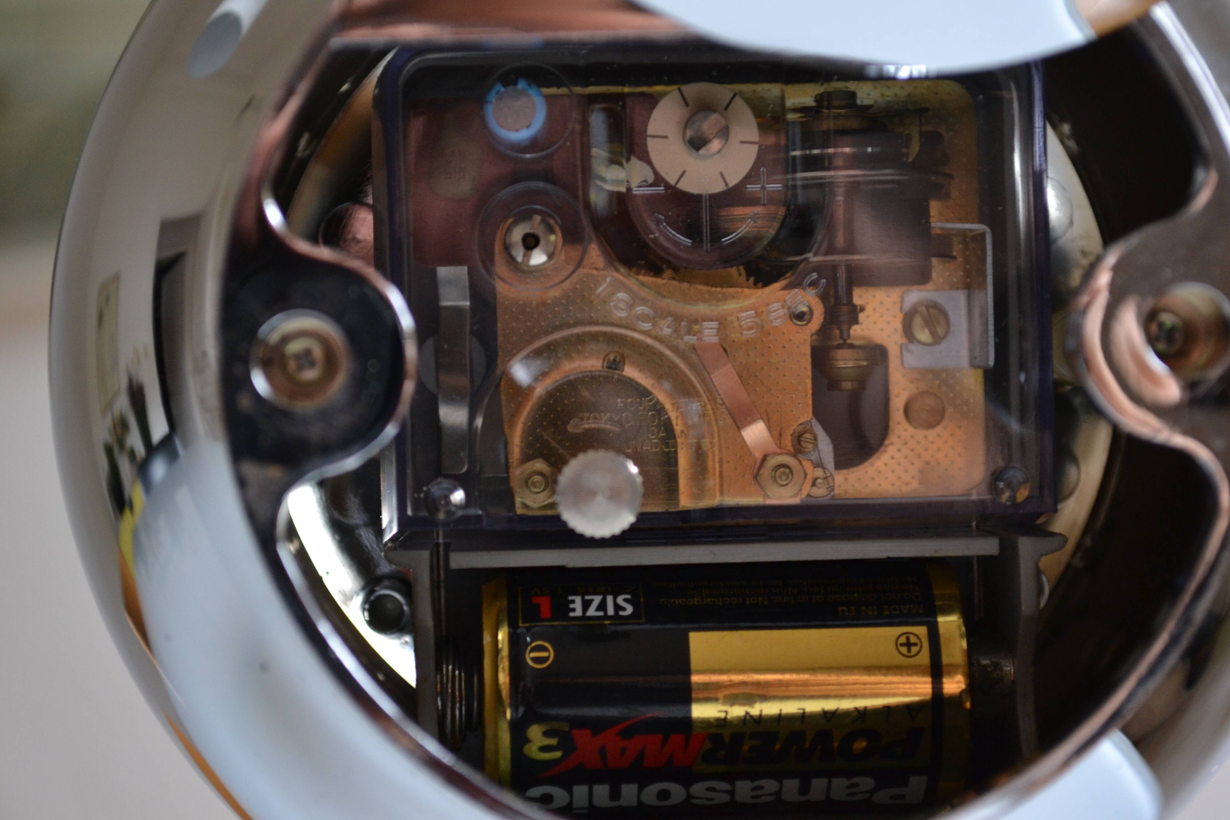 Tokyo Tokei 4 jewels vintage space age japan clock 1970 tulip foot