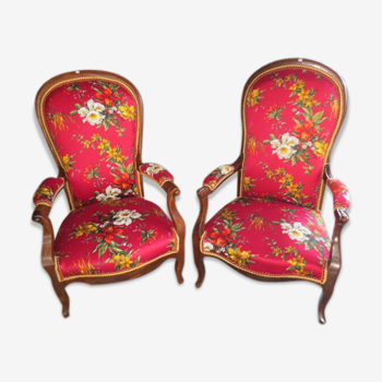 Pair of chairs voltaire
