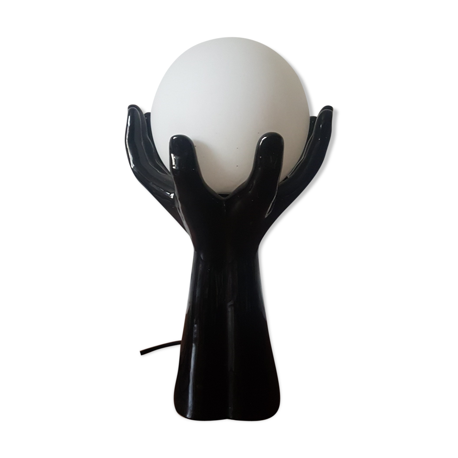 Black and white ceramic hand lamp