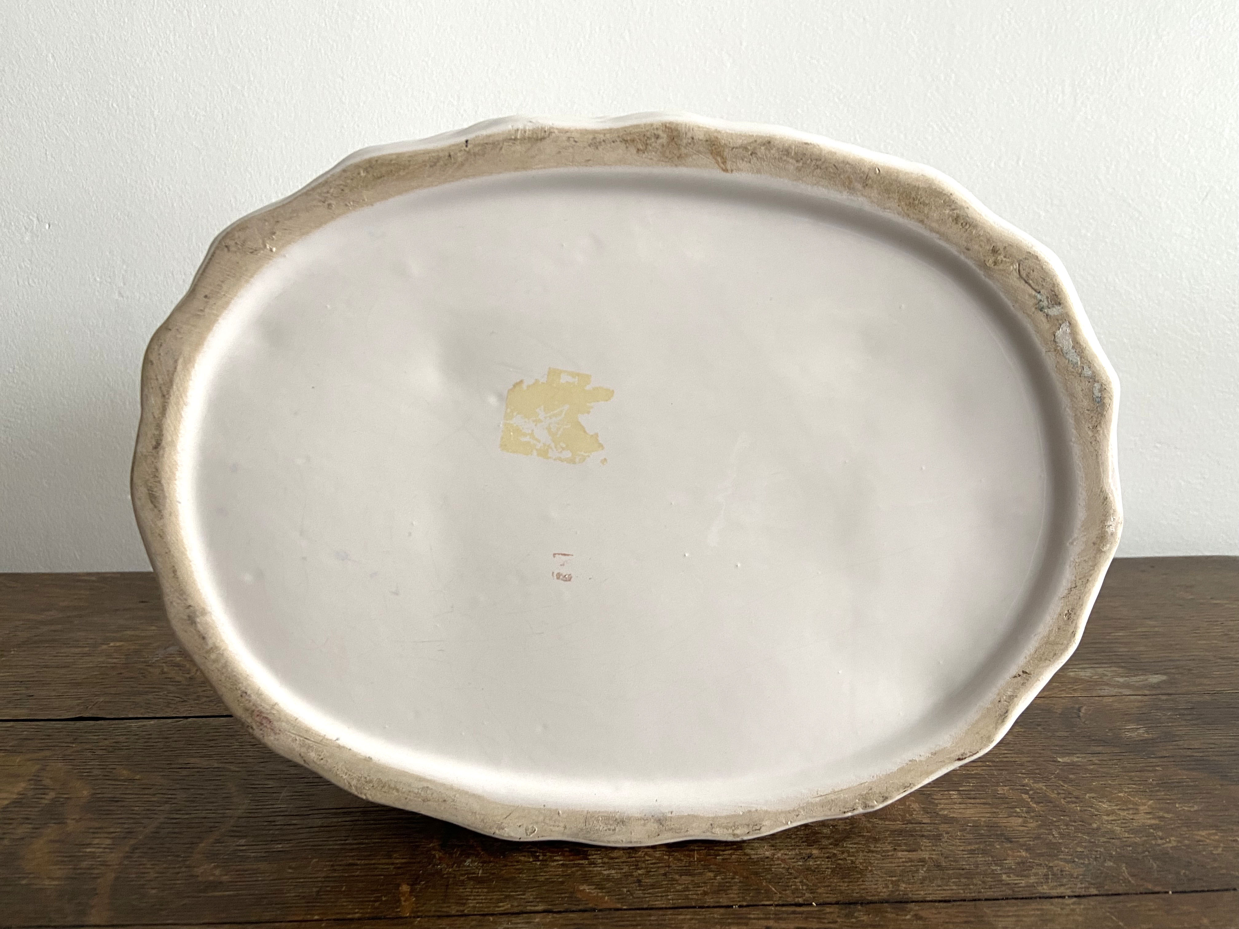 Fruit cup in white earthenware