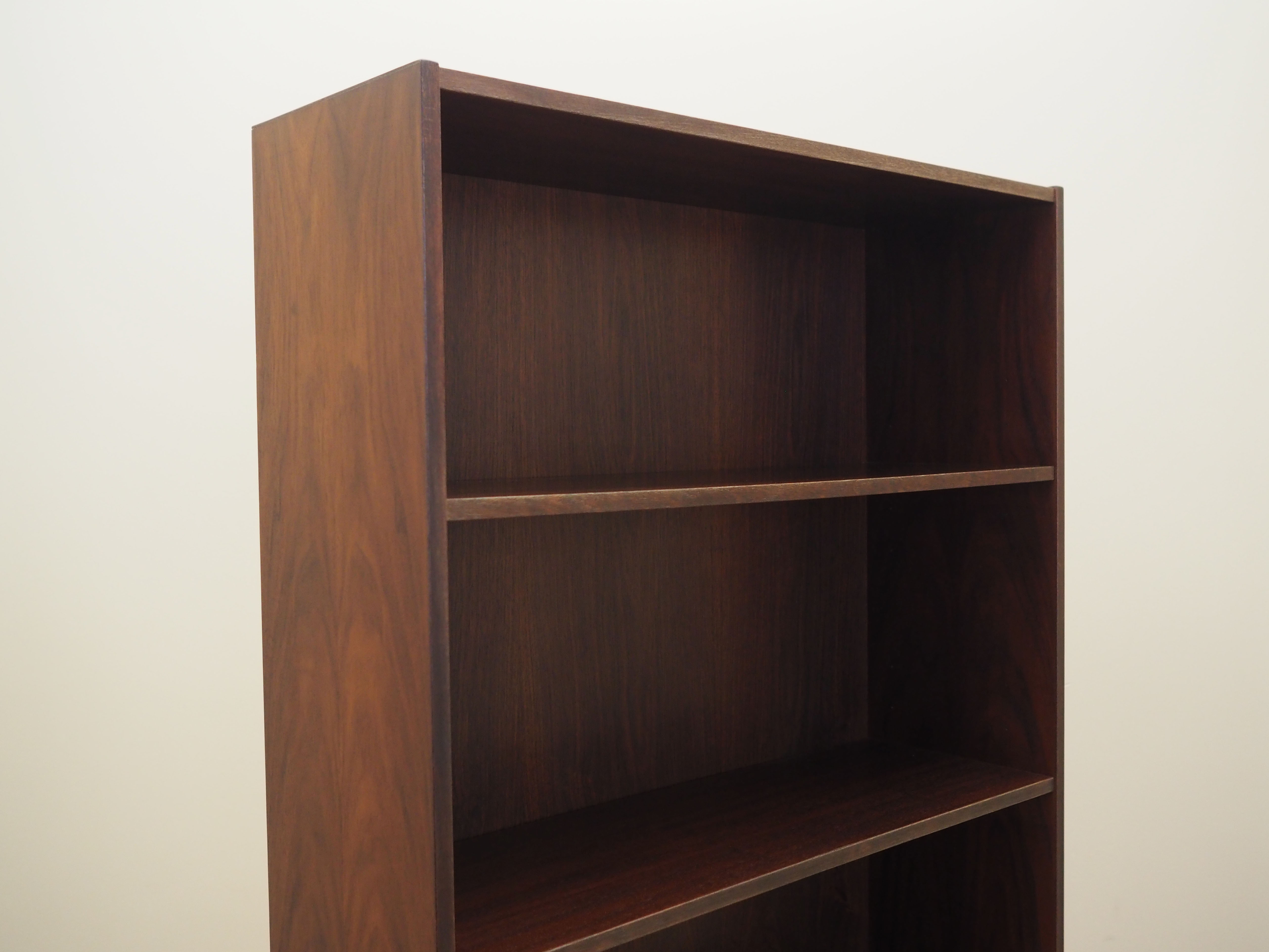 Bibliothèque en palissandre, design danois, années 1970, production: Danemark