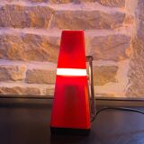 Pyramid desk lamp