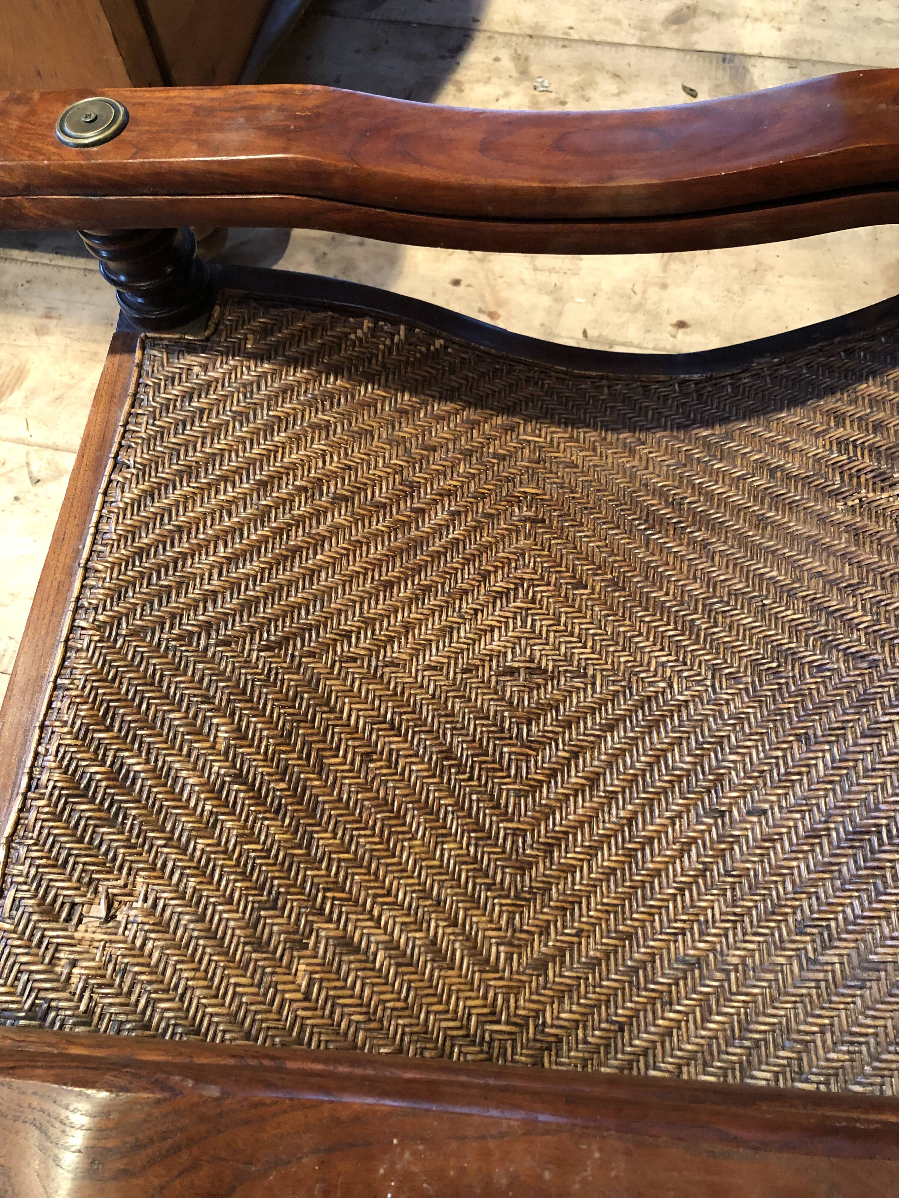 Colonial planter's armchair