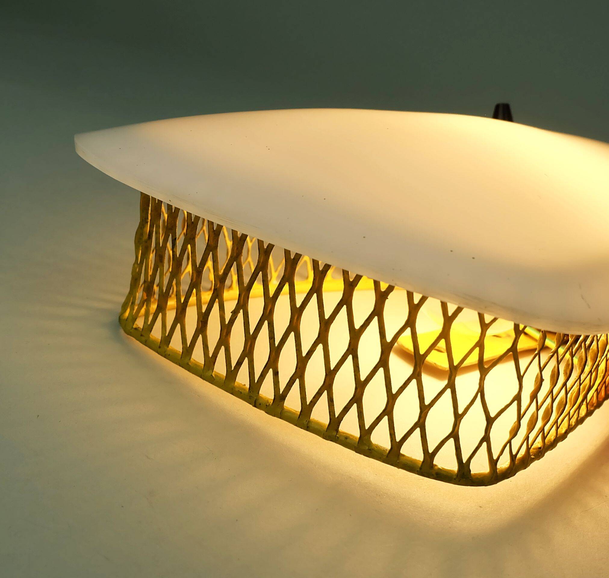 1950s SCONCE tele ambiance metal mesh with white acrylic shade