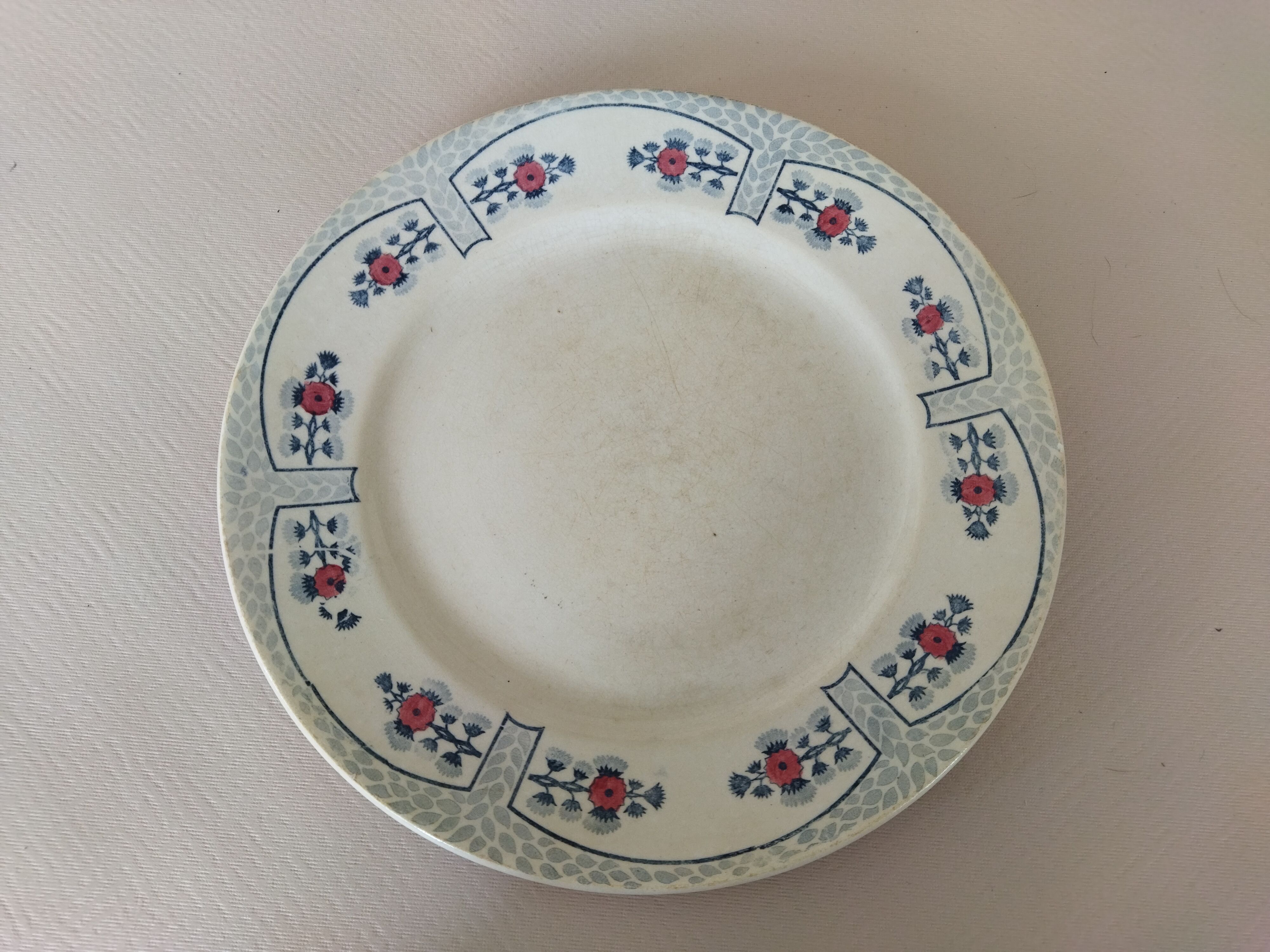 Creil Montereau flat plate, Toledo model