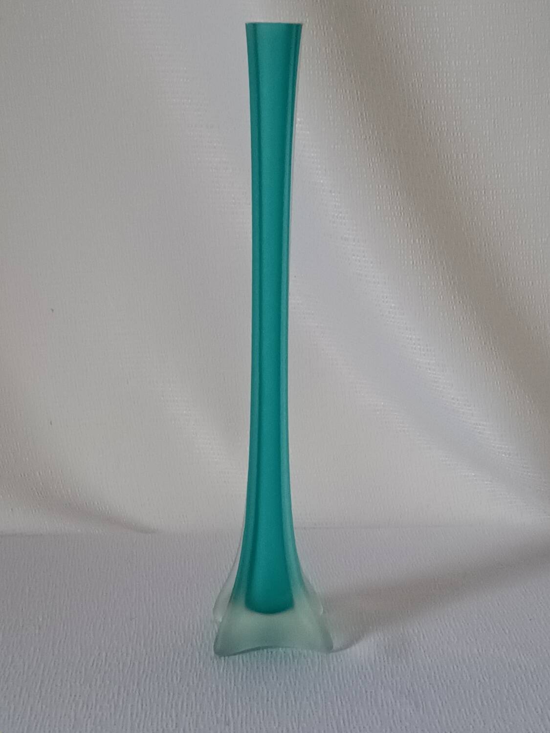 Vintage glass paste soliflore vase