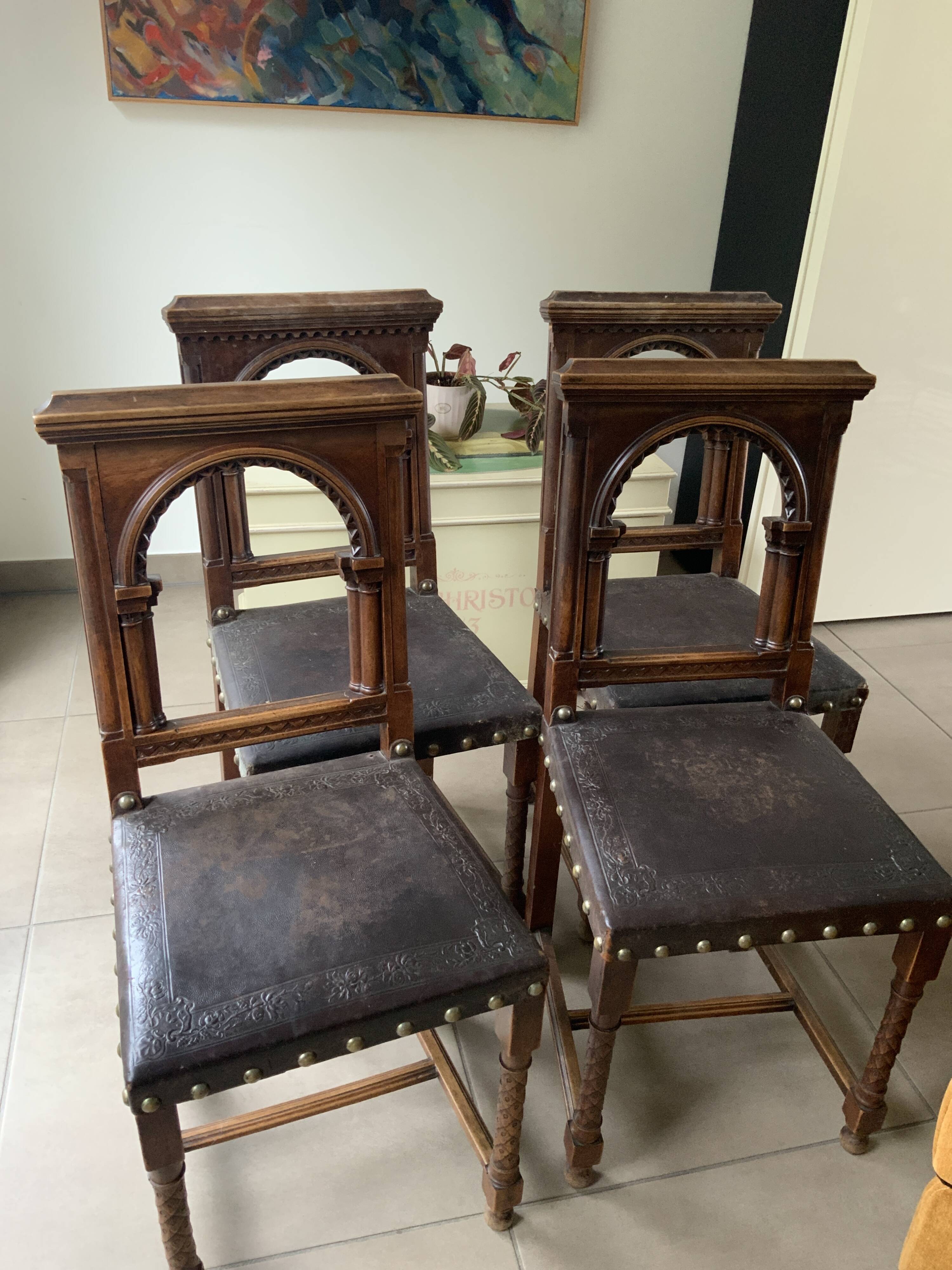 Chaises cathédrale