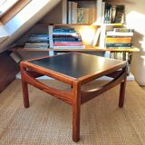 Reversible coffee table