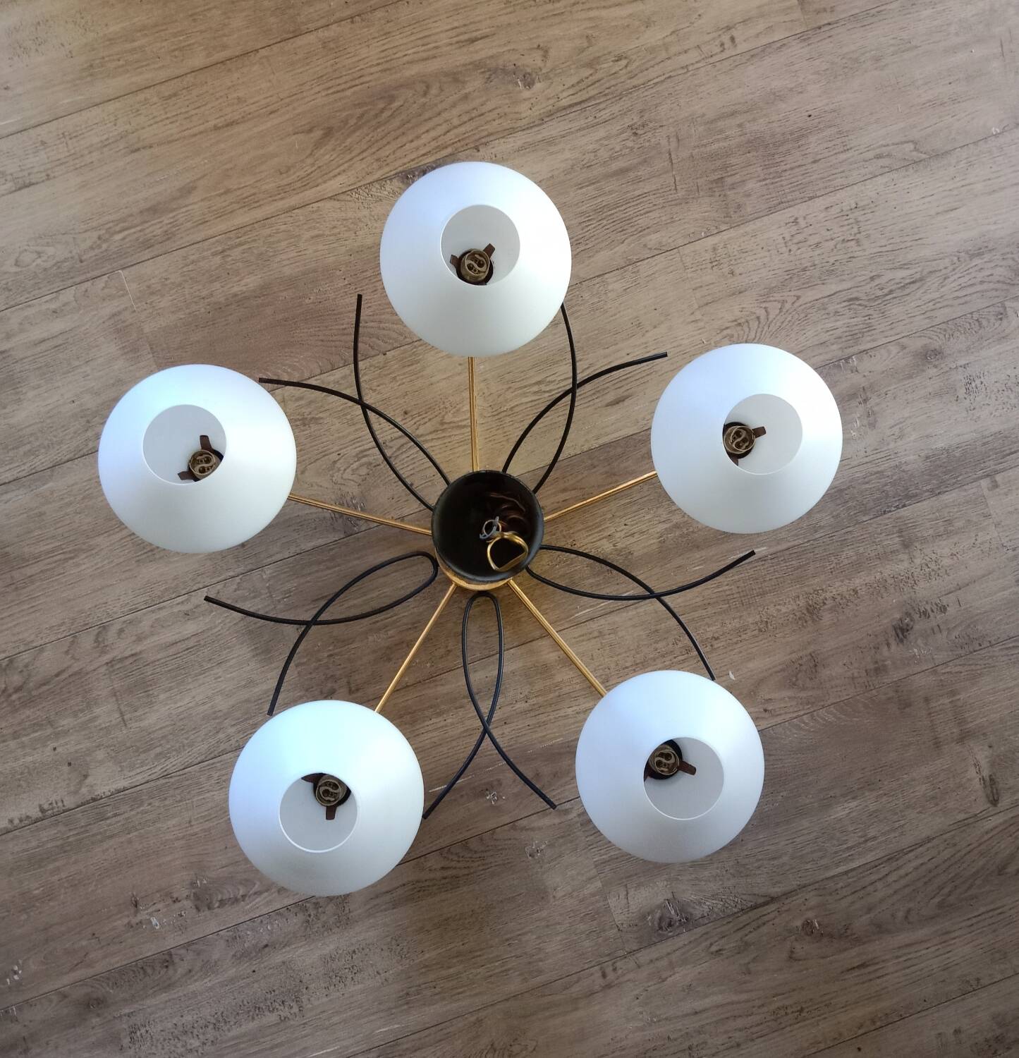 Opaline and brass chandelier