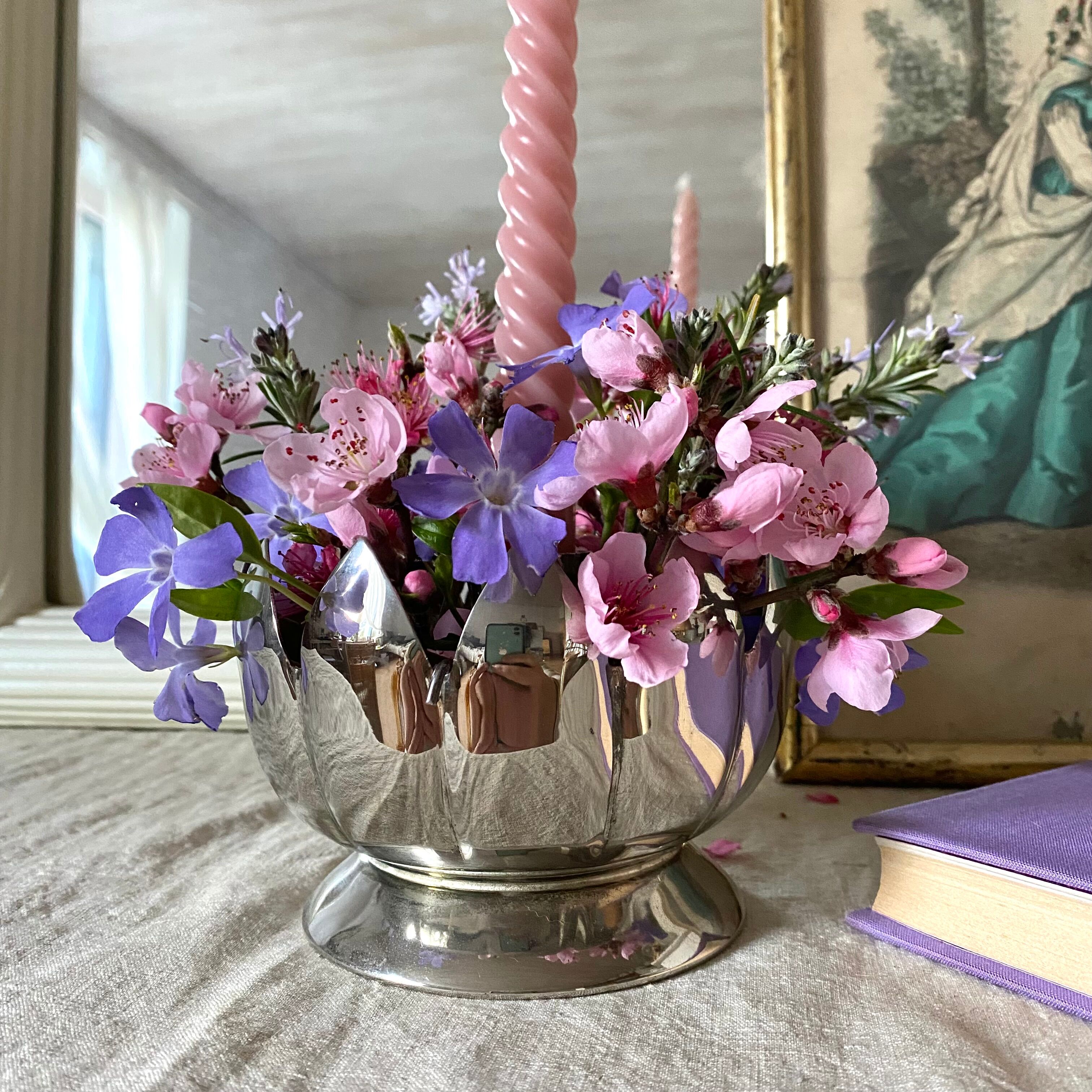 80s lotus flower candle holder