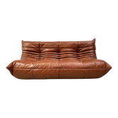 Canapé Togo en cuir de vache cognac par Michel Ducaroy pour Ligne Roset.