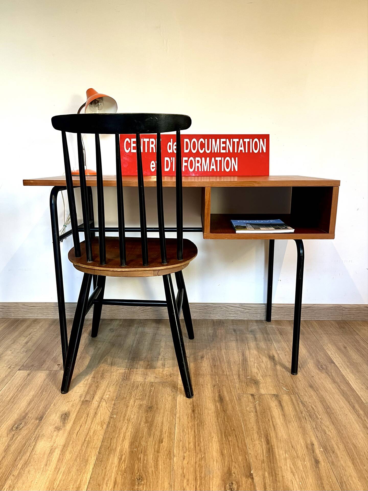 Modernist desk