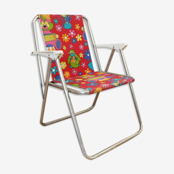 Folding camp armchair for child