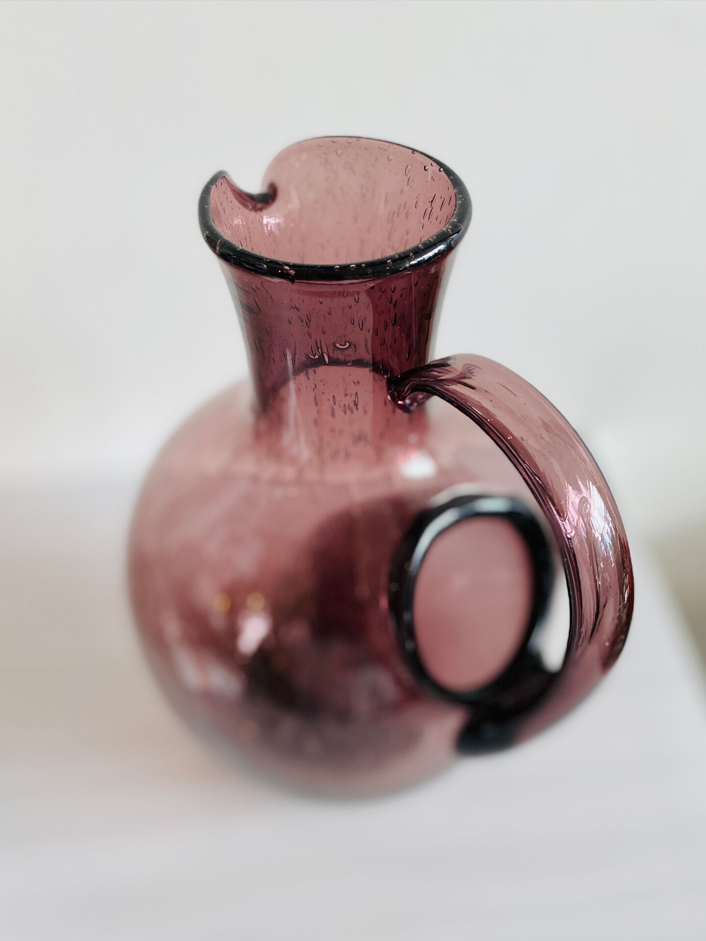 Ice pitcher carafe glassware Biot