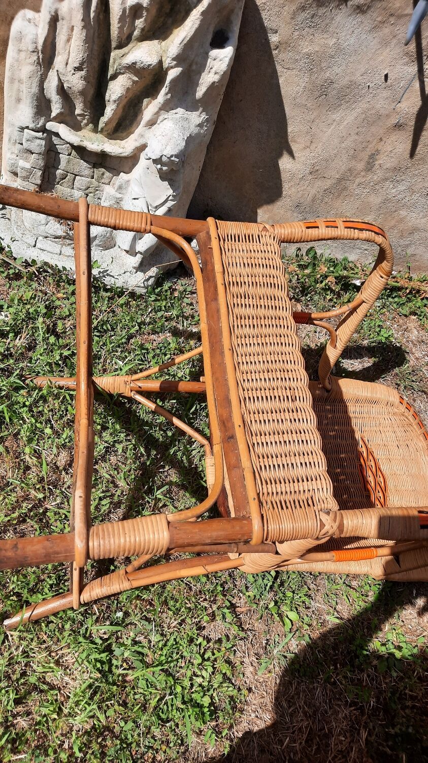 Set of 4 wicker and rattan armchairs