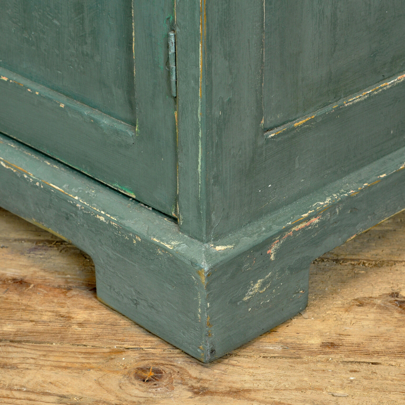Antique Solid Pine Dresser 1920s