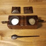 Salière et poivrière en bois