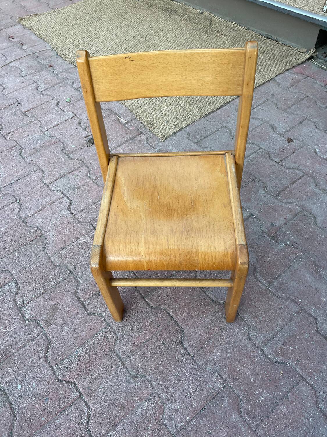 Moludo children's chair