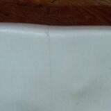 Petit vase carré vintage italien,  en céramique blanche,  décor fossil