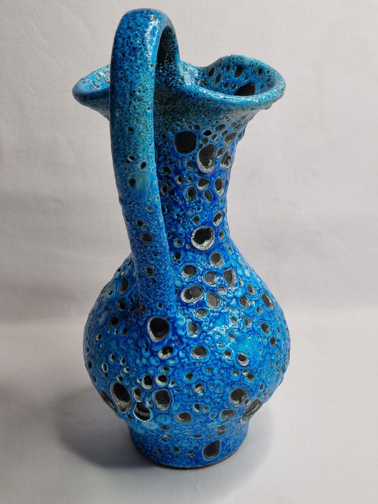 Mud amphora fat lava sea foam, Vallauris, vintage, 35 cm