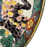 Japan, porcelain plate from Kutani with bird of prey decoration, 19th century.