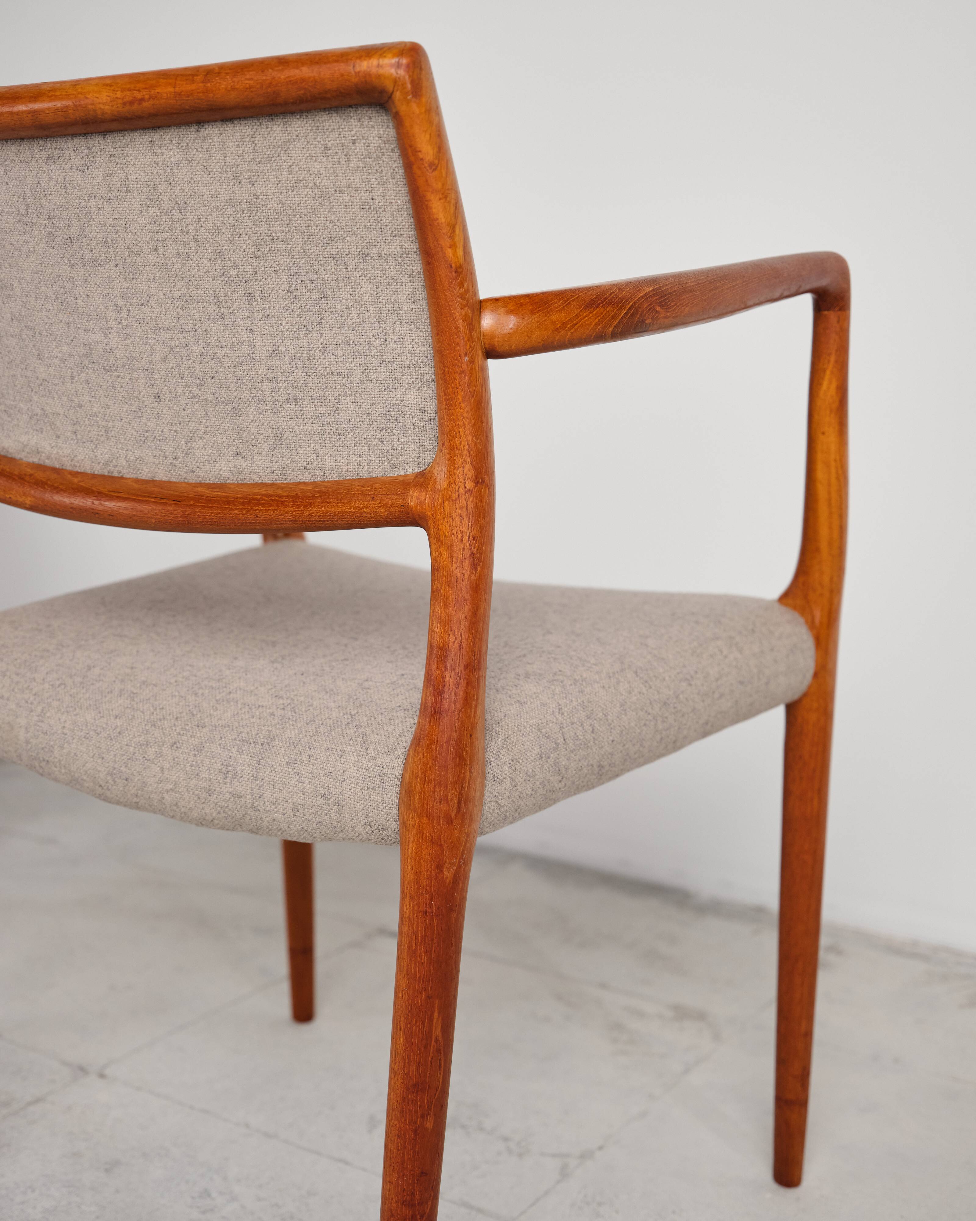 Ensemble de 2 fauteuils danois Niels O. Møller 65, design du XXe siècle