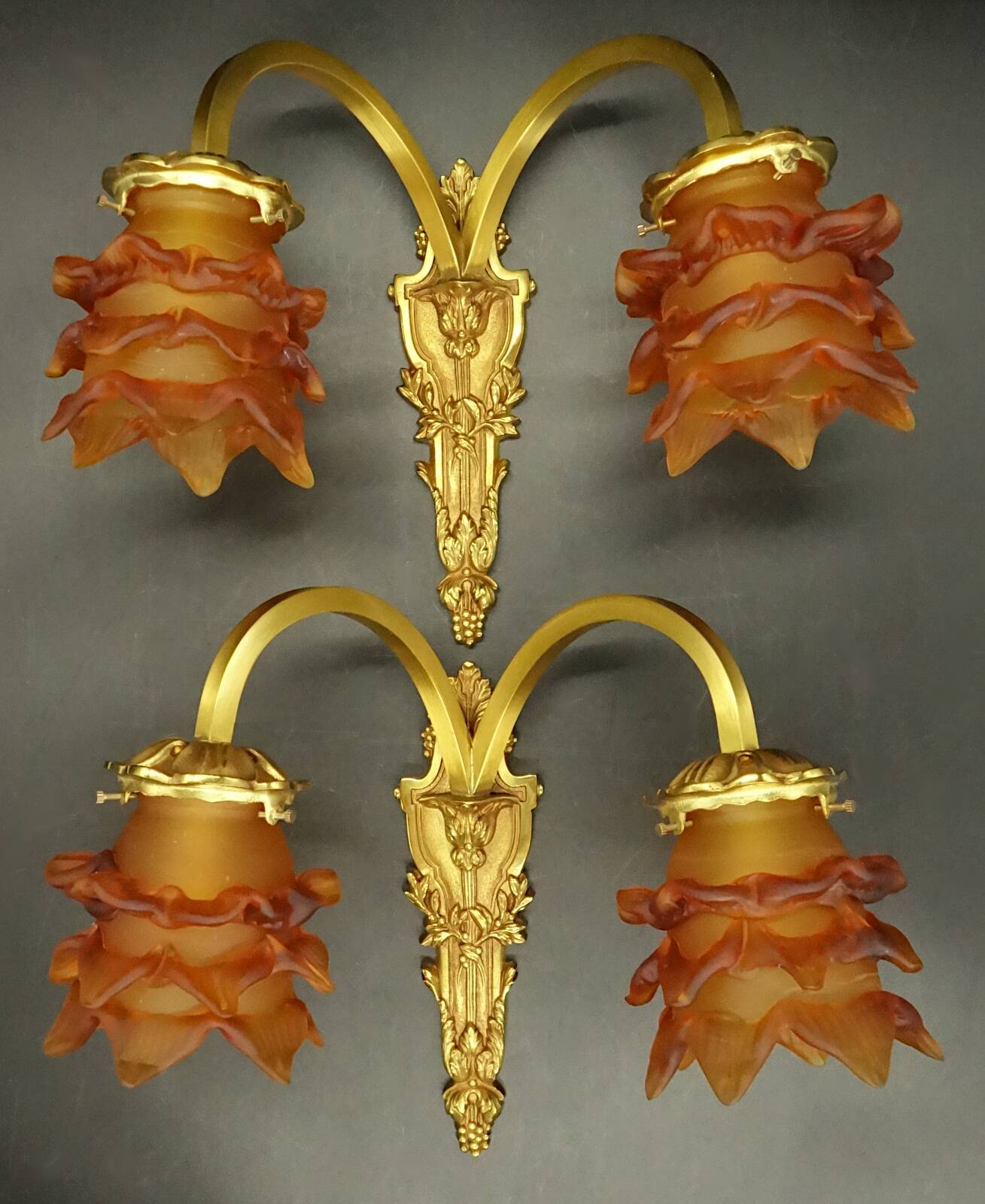 Pair of Louis XVI style wall lights from Lucien GAU, Paris - gilt bronze