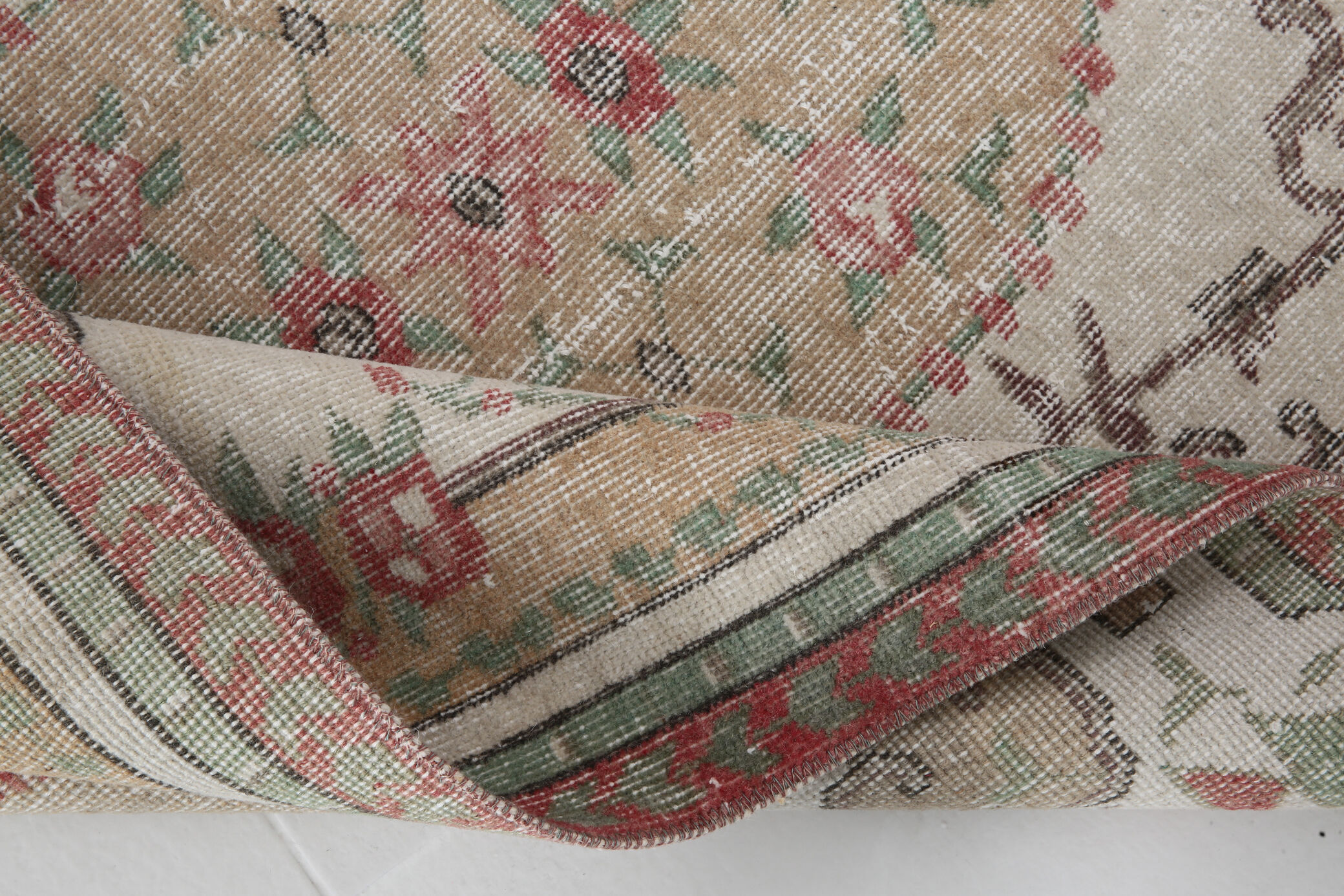 3x6 Shades Of Beige Turkish Rug, 204x106Cm