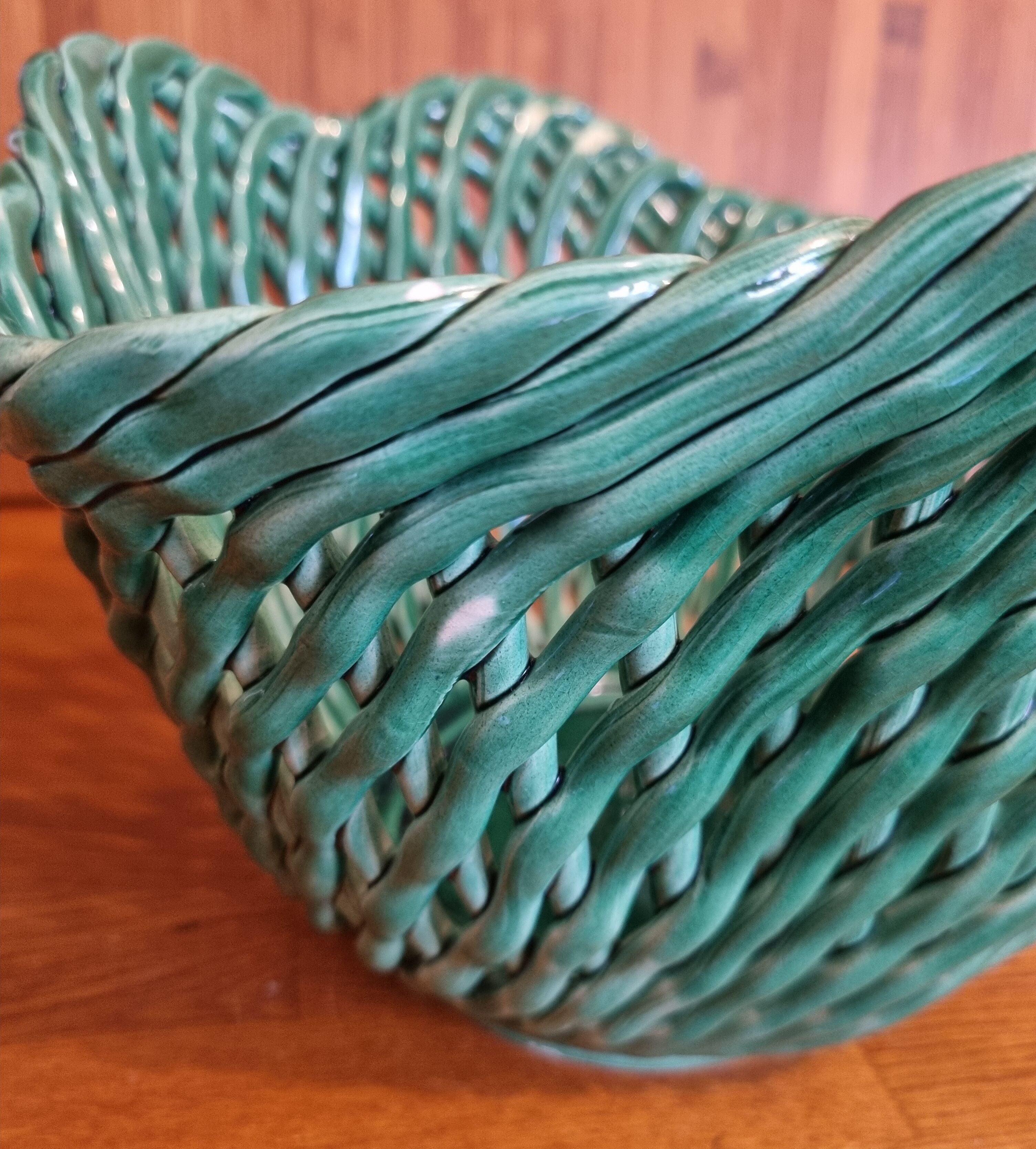 Vintage pot cover in woven slip green basket