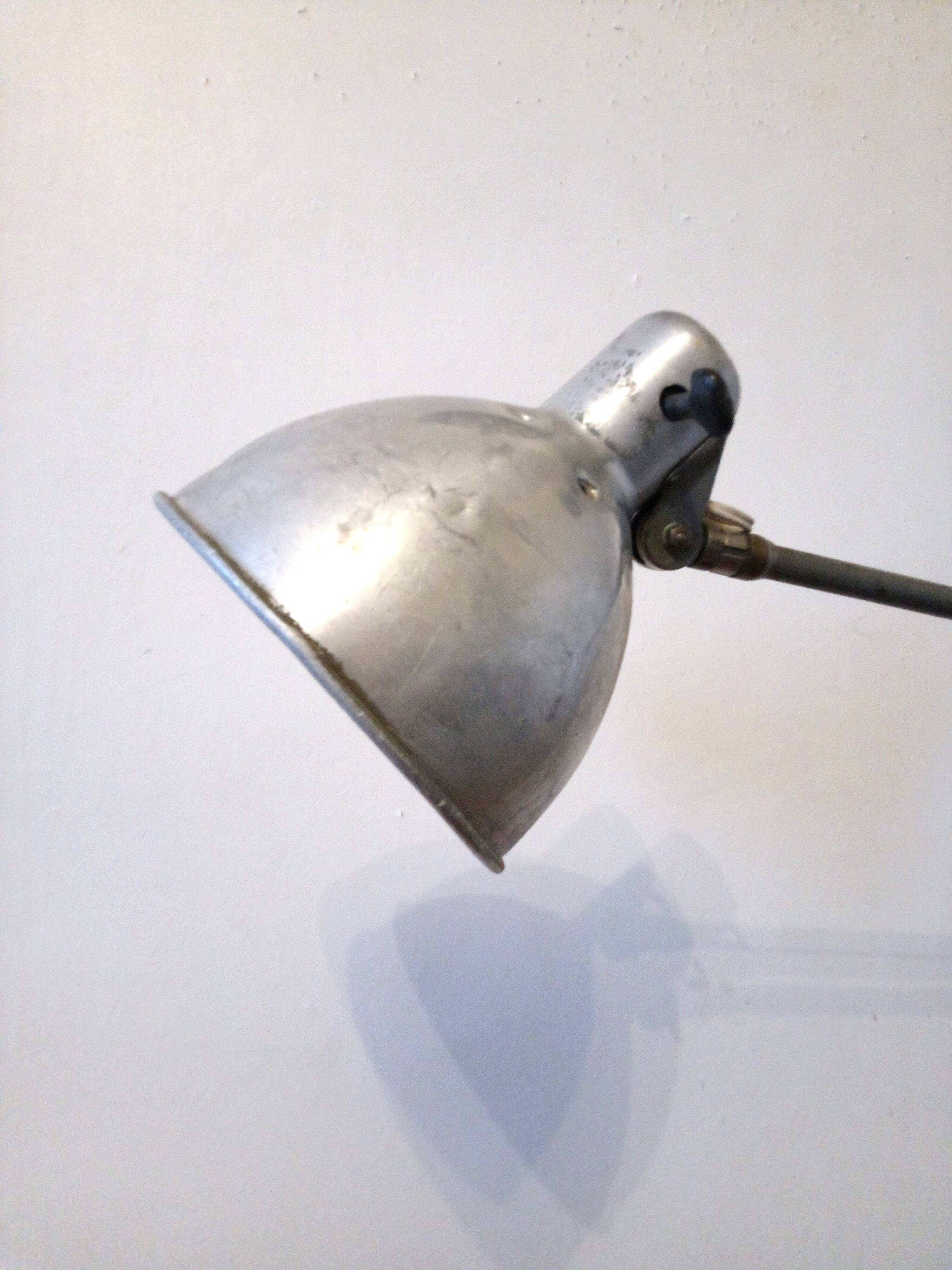 Large articulated industrial / workshop lamp - 1940-50