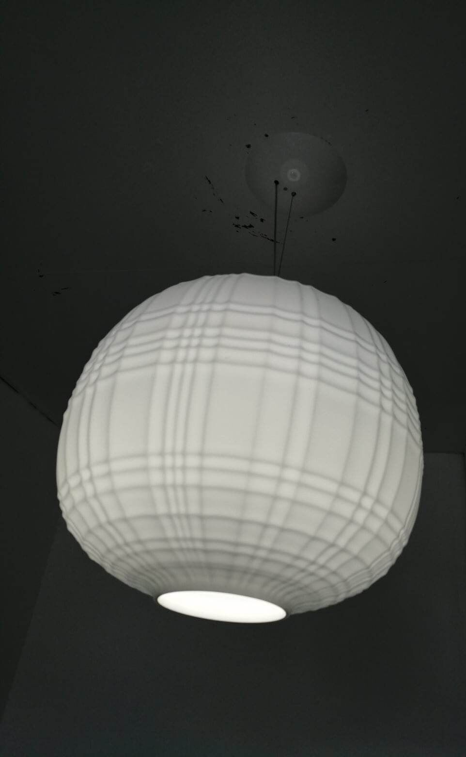 Suspension tartan, foscarini editeur