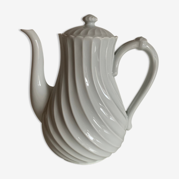 Verseuse porcelaine de Limoges Haviland