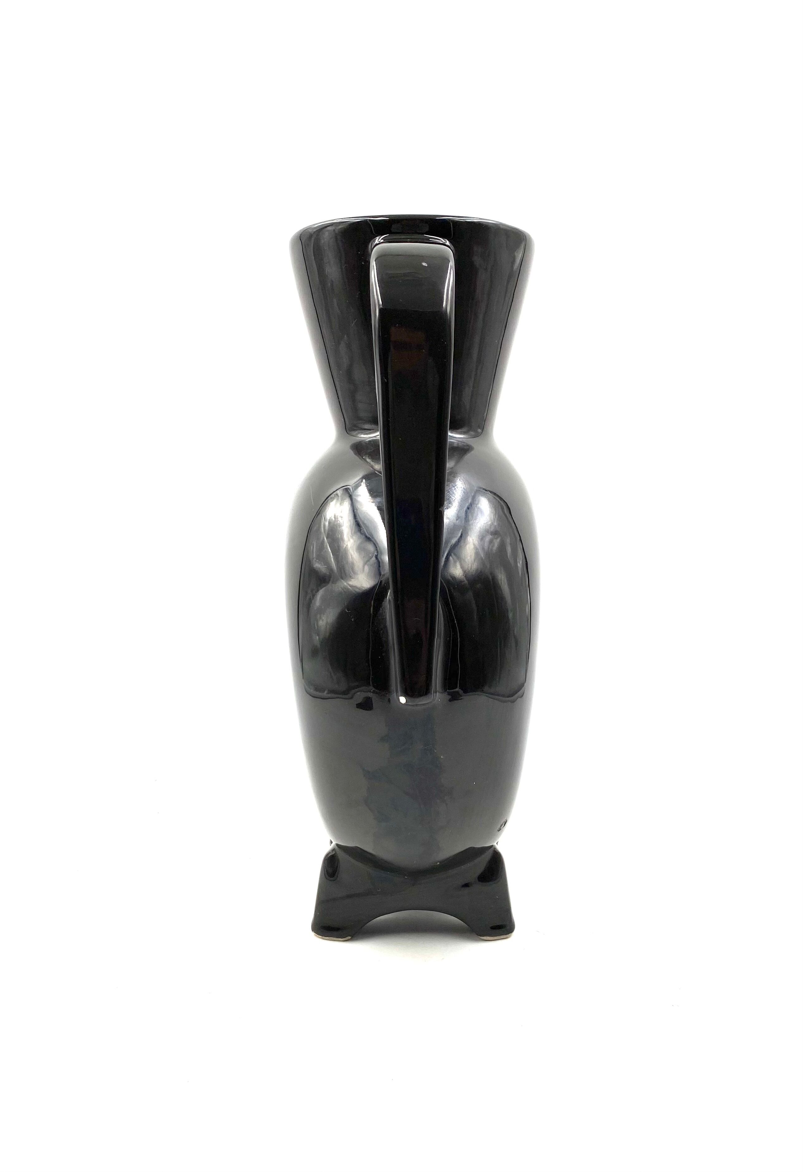Vase en céramique noire moderne organique, France 1970s