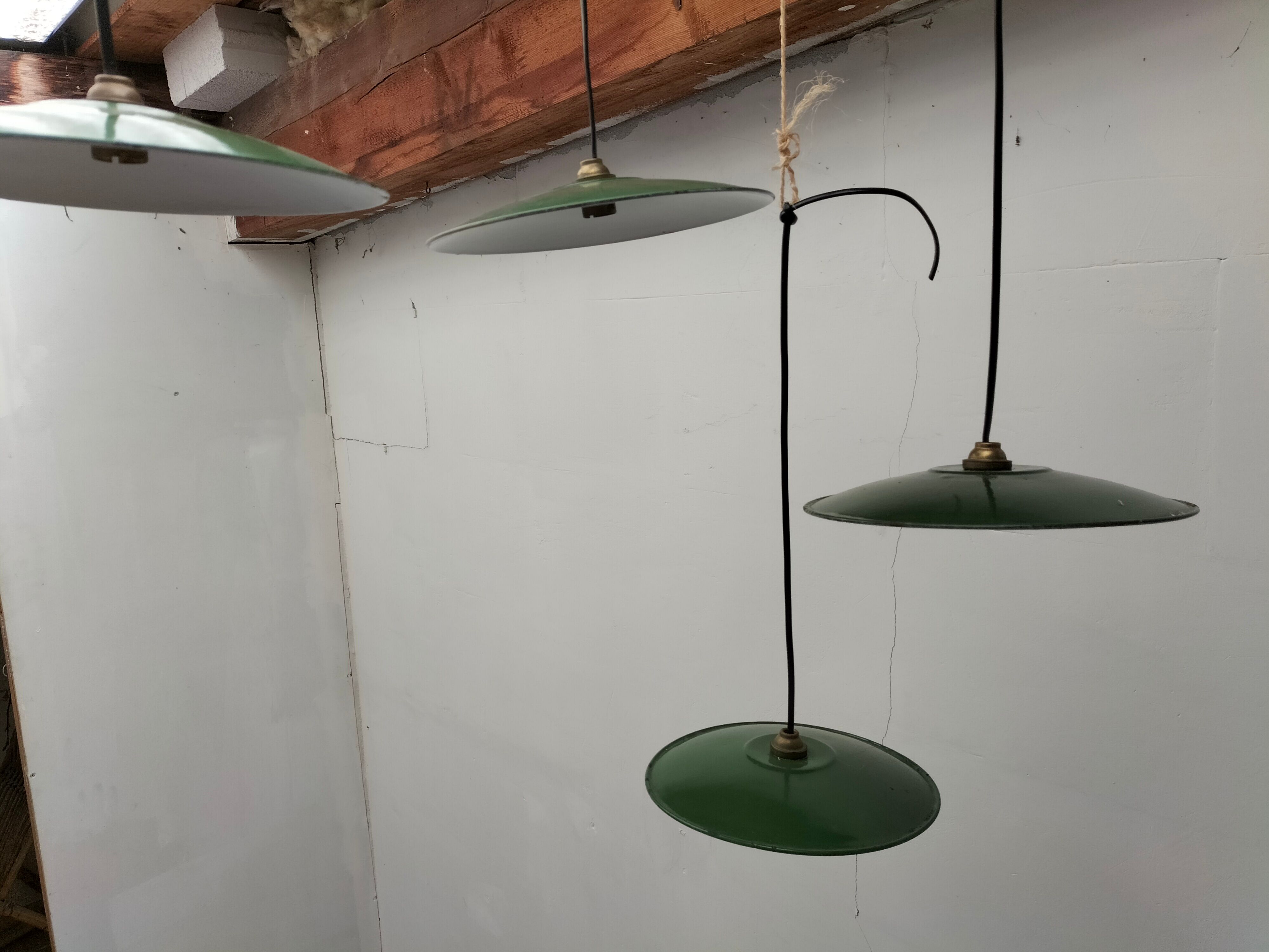 Set of 4 old pendant lamps