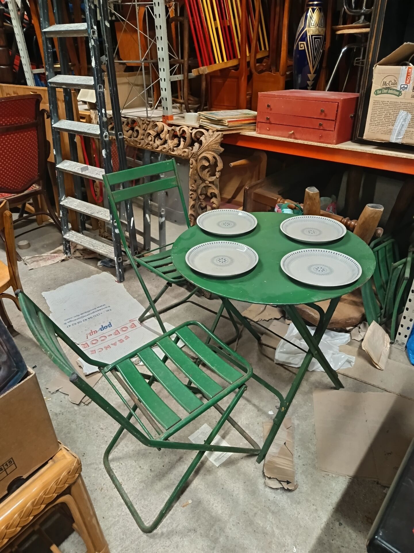 Ensemble de jardin table et chaises pliantes en métal