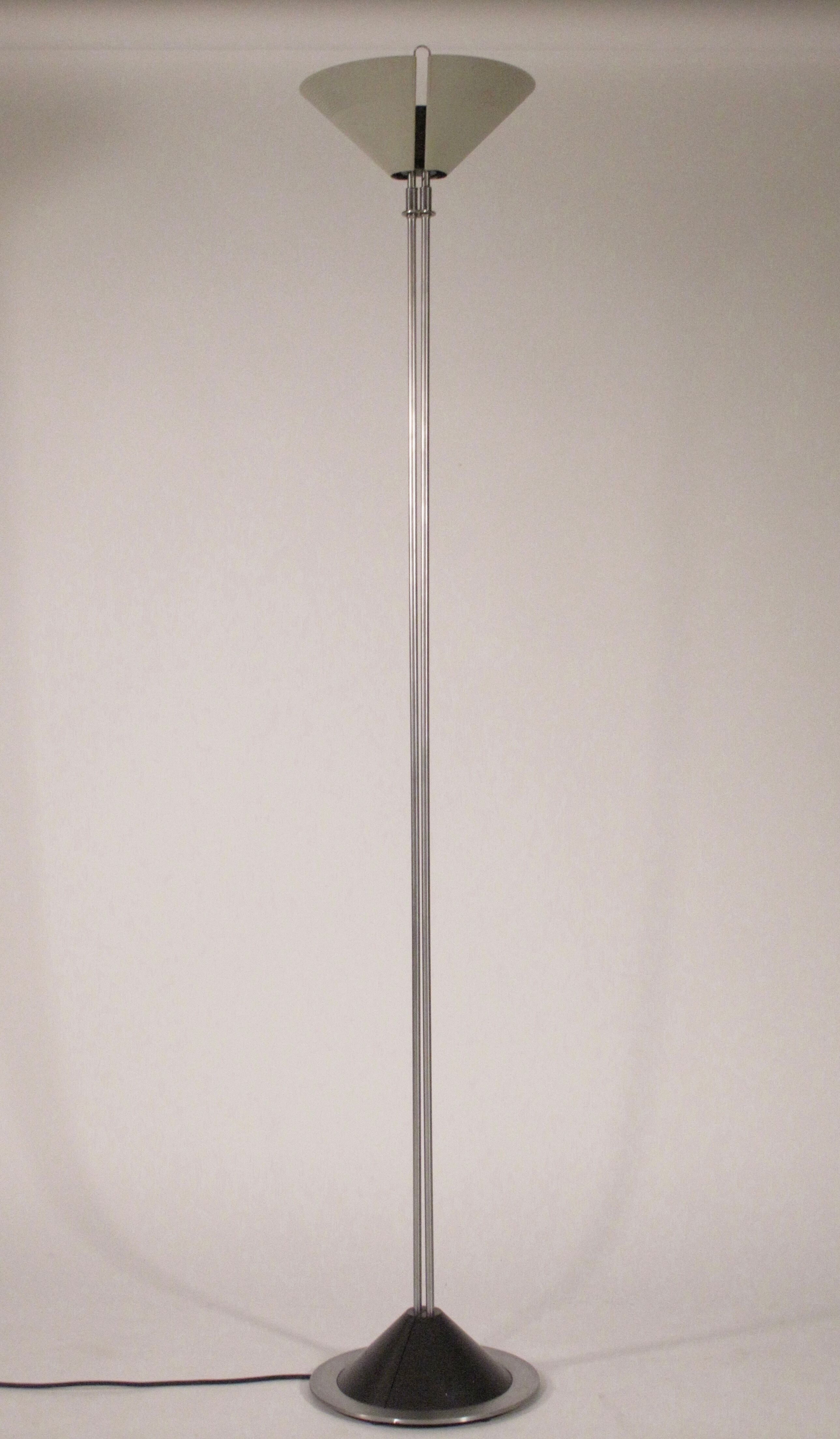 Lampadaire de la marque italienne Luci, 1980