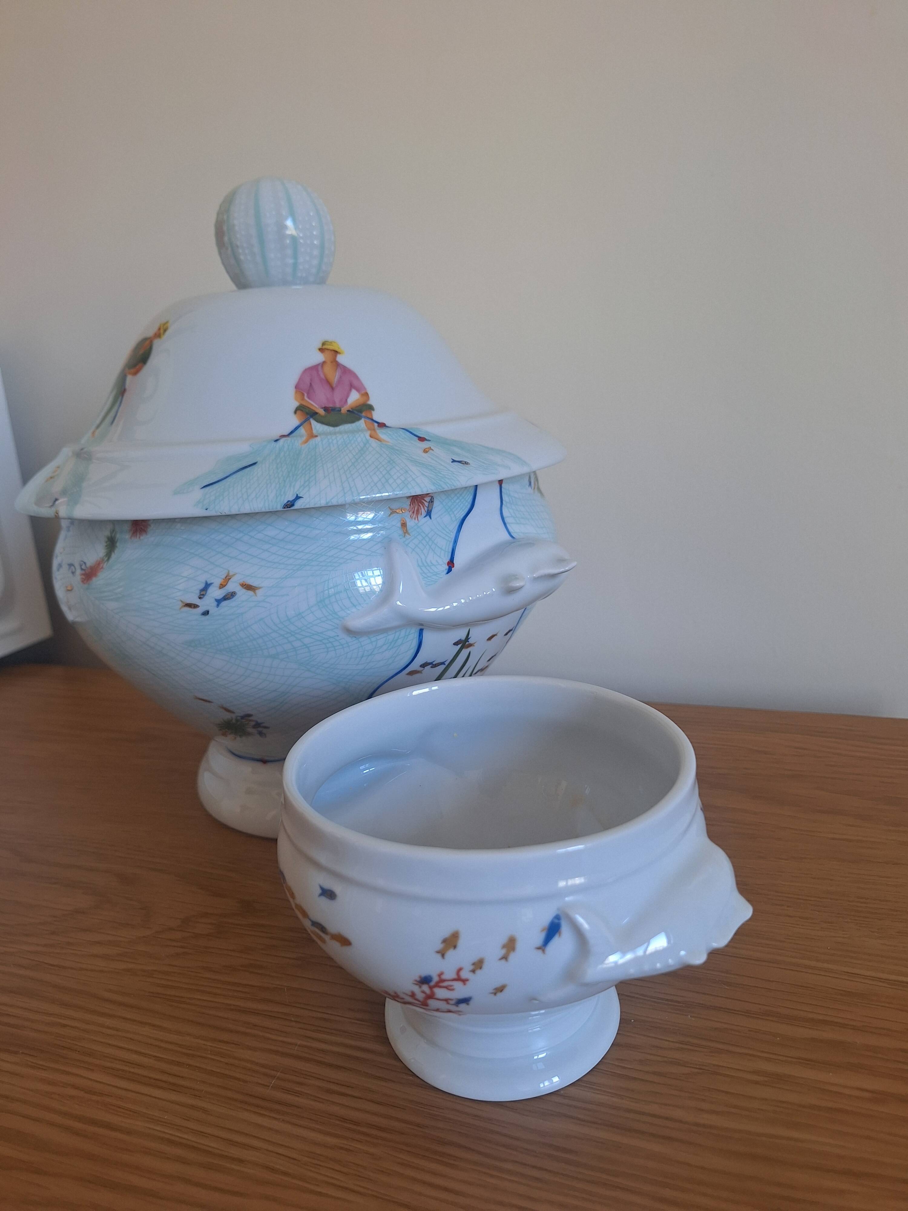 soup tureen + 8 bowls – Philippe Deshoulières “Caribbean Sea” – Porcelain